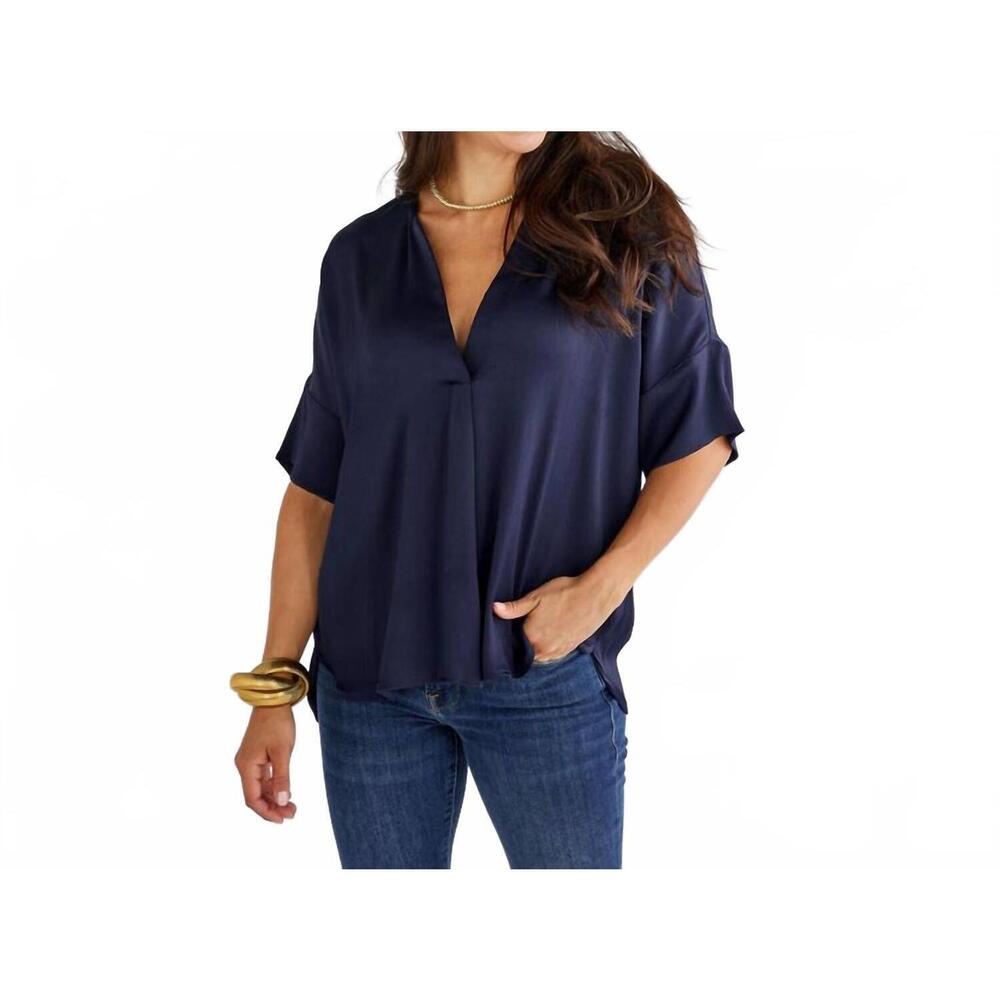 NEW CARYN LAWN elizabeth collared top in navy